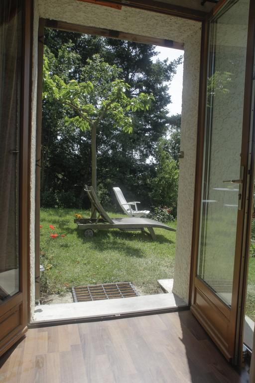 Chambre D'Hotes La Bichette Chassagny Exterior foto